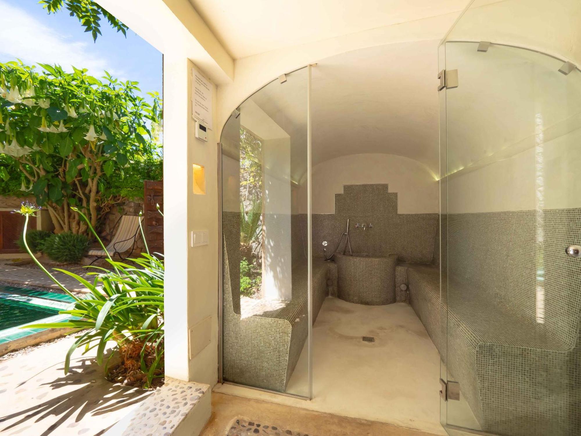 & Restaurant Jardi D'arta 4*